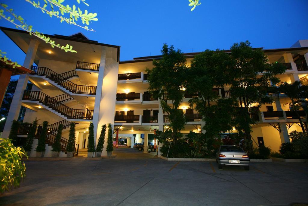 Top North Hotel Čiang Mai Exteriér fotografie