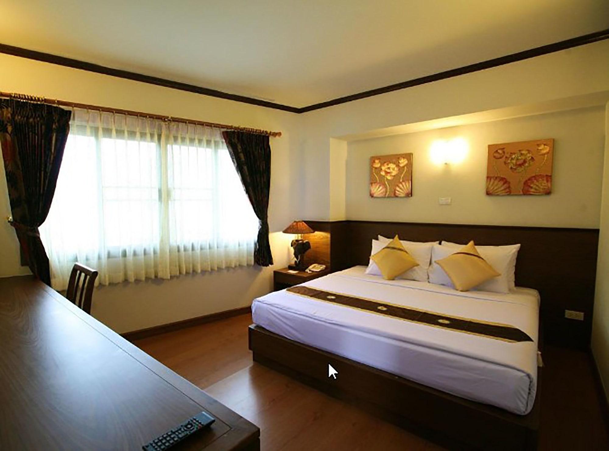 Top North Hotel Čiang Mai Exteriér fotografie